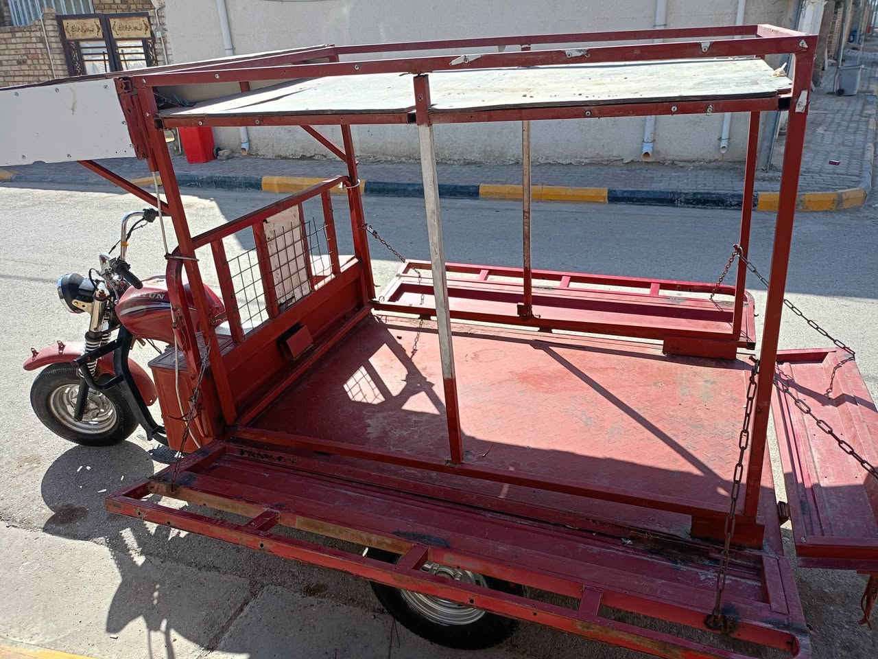 السلام عليكم ستوته للبيع موديل 14 سلف هندر مكان طشاش شارع القاضي السعر 900 بدون محجر ***********
