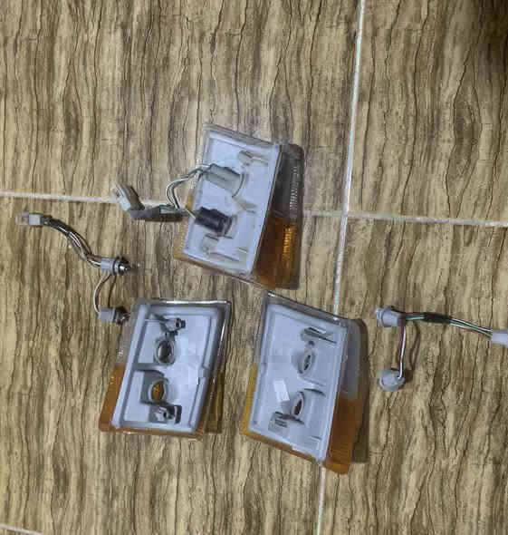 السلام عليكم غراض كرونه كلمن وسعره  مكاني كركوك  شوراو  الشراي يخابر على هذا الرقم ***********
