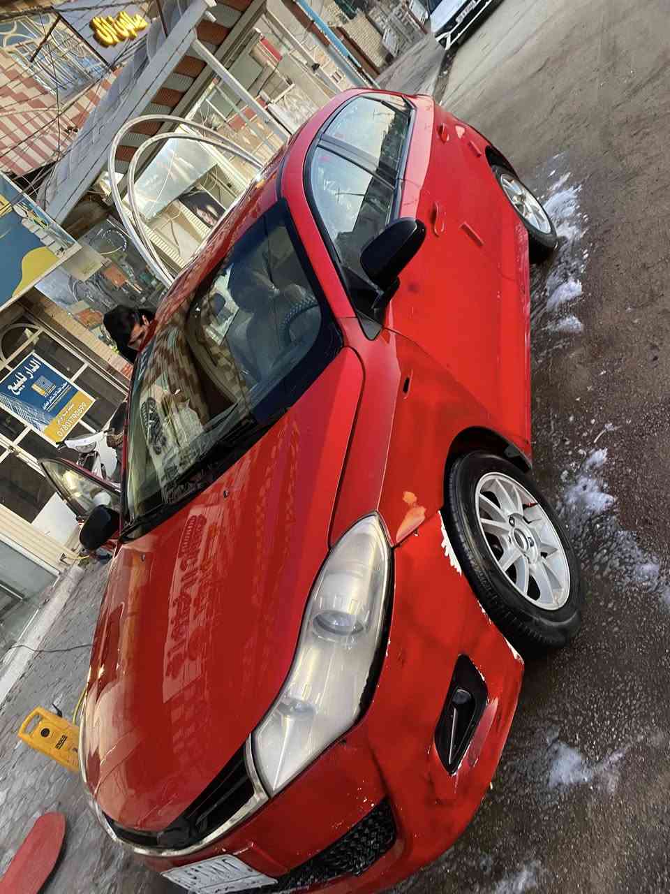 بيها نمره ثالثه تشتغل بس  بيها طكطكه وبيها بيبان ثنين بارد
وجامغ والباقي مكفول رقم بغداد باسمي بس جاي امشي معاملتها لان صادفت راس سنه
السعر 30 ورقه 
مكاني نجف 
***********
