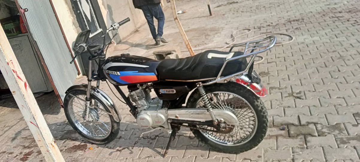 سلام علیکم بوفڕۆشتن مۆدیڵ 2022سعر275ڕقم بوبایل ***********
