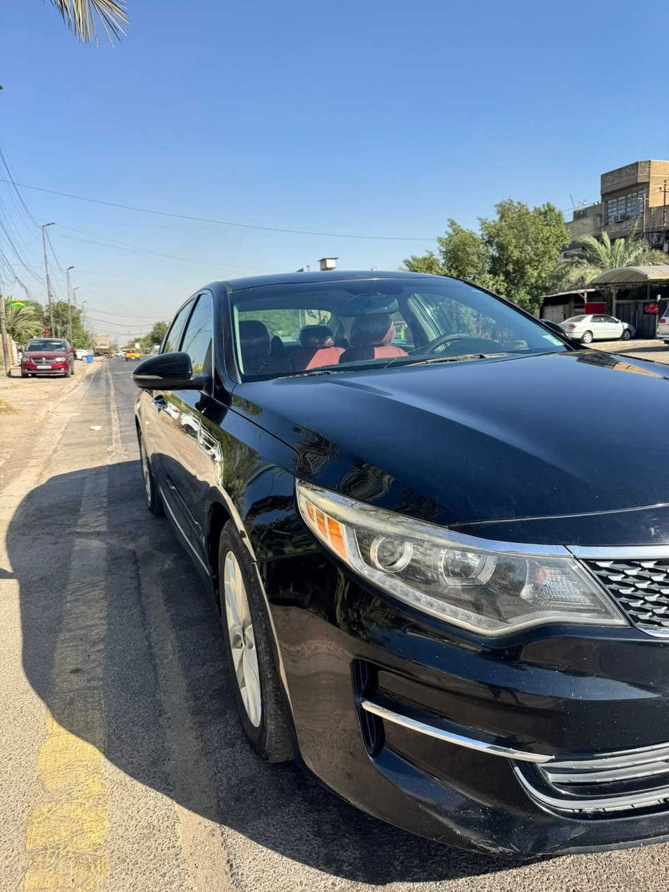 للبيع كيا اوبتما موديل 2018 بصمة
✅مكينة GDI 2400 cc
✅مواصفات GT 
✅كشنات كهربائية تدفئة 
✅كاميرا باك + حساسات 
✅ابل كار بلي شاشة 
✅تحكم ستيرن كهربائي + وضعيات قيادة 
✅تبريد قطعتين 
✅لايتات زينون ومستشعر وقوف
✅نظام ABS 
✅شواصي سليم 
✅لغود سليم 
✅ايرباگ سليم
سيارة جدا نضيفة دهن Motul وبانزين محسن حصراً
الضرر مالتها كلش حلو صندوق( جنطة ) + شبر من الجاملغ الخلفي 
وصور الحادث مرفقة بالمنشور 
مكاني بغداد حي البنوك ***********
السعر 140 وبيها مجال
