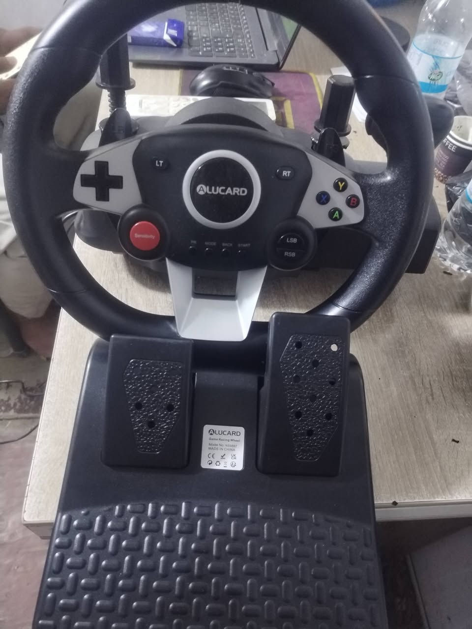 ادركسون حاسبه جديد كامل
هو او ملحقاته جديد 75 بي مجال قليل
***********
