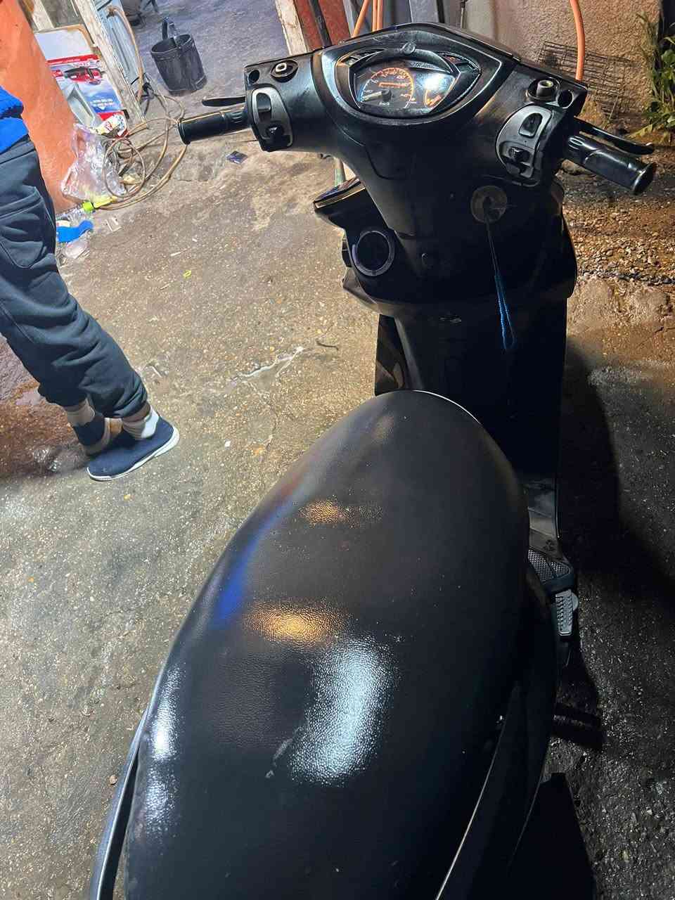 سلام عليكم دراجة جيتي ار للبيع كاملة من كل النواحي تجي وشوف انضف من الصورة الدراجة نكرة سعرهة 850 وبيهة مجال الشراي تجي وشلع عيوني عنوان بغداد الحرية التواصل واتساب فقط ***********
