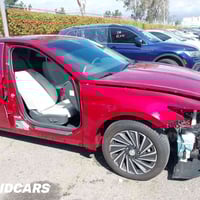 سوناتا هايبرد • ٢٠٢٣ • ماشيه ٤١٨٦٠