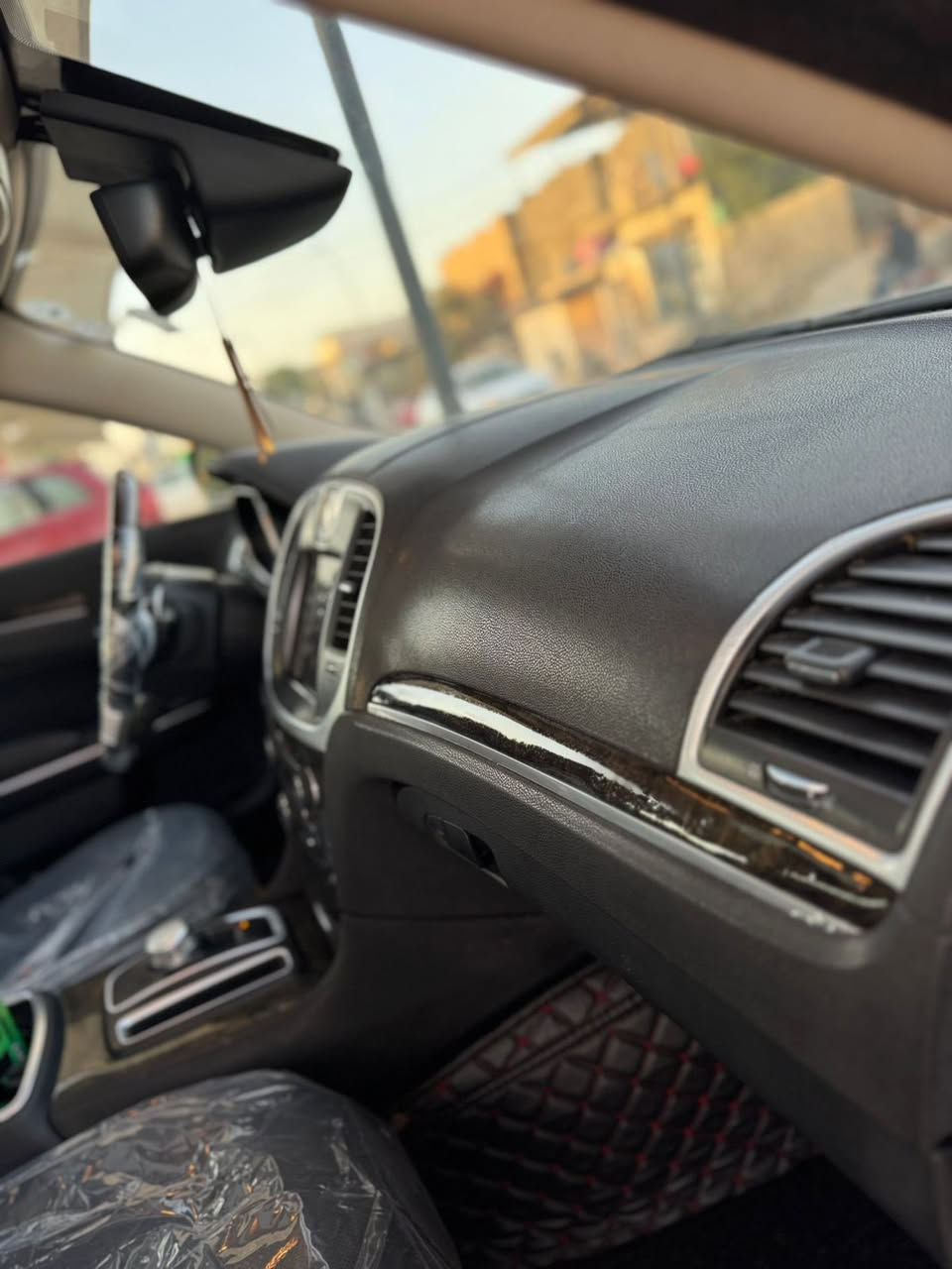 اوباما 2016 كندي فول مواصفات للخير
مواصفات بنوراما كشن حار بارد برده خلفيه رادار امامي حساسات امامي خلفي وبعد هواي مواصفات حتى زراك لايت بيه مكاني بصره رقم اربيل الجديد 
سياره بيه مكانين بارد وكارت وجديده كلش سياره 
رقمي ***********
