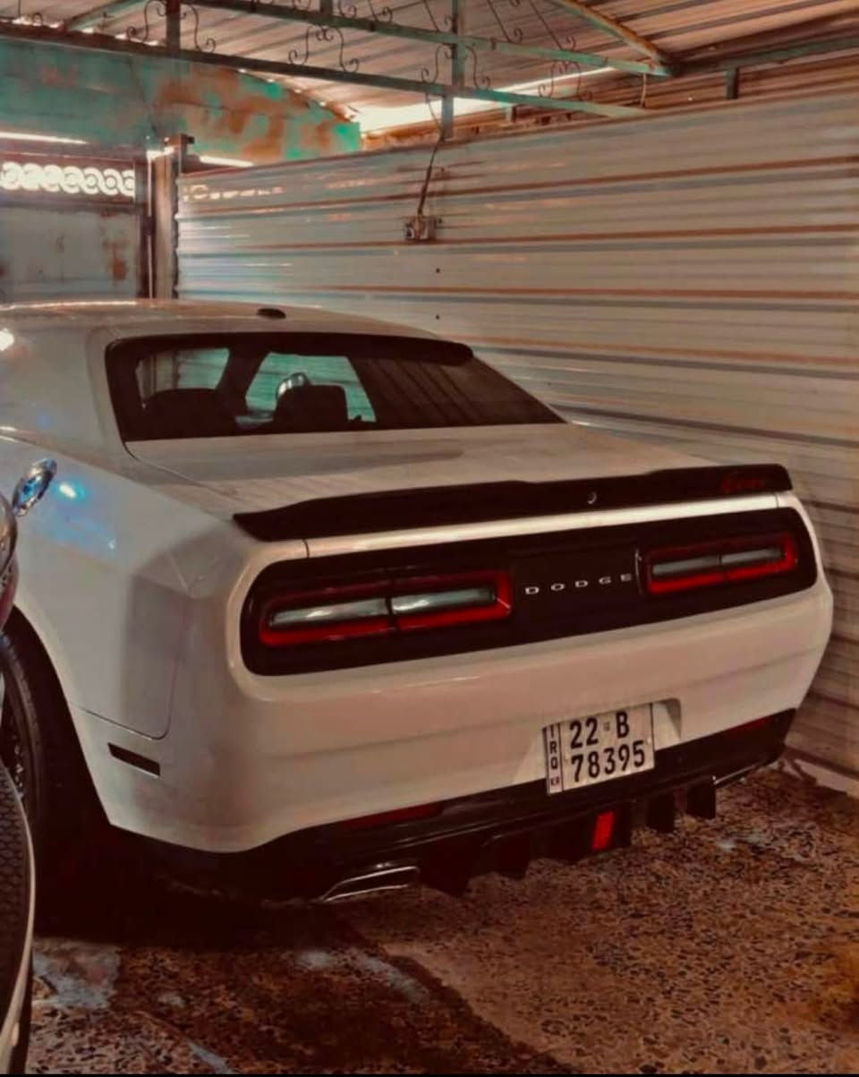 السلام عليكم
جالنجر 2020 SXT

محرك V6
رقم اربيل  بأسمي احولك يمته ماتريد 
ماشية 56 الف 

بصمة تشغيل وأبواب
شاشة كبيرة كار بلي فول اندرويد 
تشغيل عن بعد
كشنات كهرباء
كشنات جلد ومخمل 
هيتر مرايات
تبريد ثلج
LED أمامي خلفي
تو ويل بلاك توب
ويل 20 أسود
وضعيات القيادة سبورت
مكفول كير ومكينة وشاصي
حادث أمريكا نفسه
مبدل بنيد وبيها شبر صبغ بالجاملغ الايمن 

مكانه بصرة 
السعر 173 وبي مجال للشراي 

واتساب: ***********
