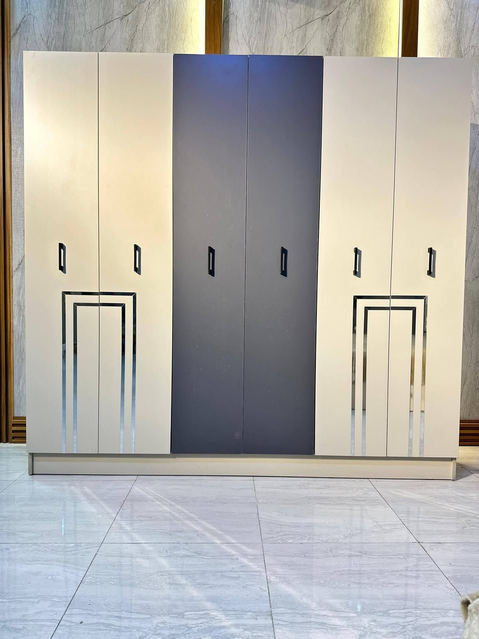 موديل ٥قطع تركي اصلي ضمان ٥سنوات سعر ٥٧٥ مع شد ونقل مجاني رقم الجوال *********** ***********
