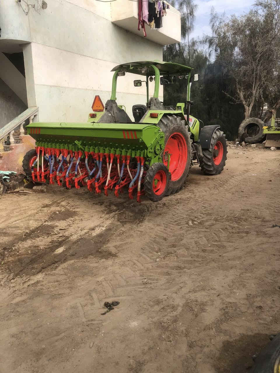 للبيع جرار الكلاس ١١٠حصان
٠١٠١٧٤٢٤١٥٥


**إذا كنت صاحب هذا الإعلان وتريد حذفه لأي سبب، رجاءا أرسل رسالة إلى الدعم الفني**