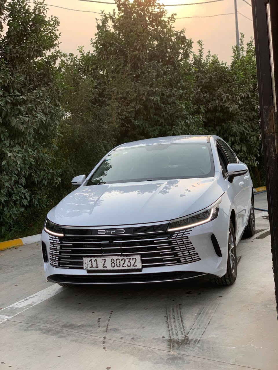 السلام عليكم 
دستروير 05 للبيع
ابيض
مواصفات معروفة
مرقم  بغداد فول مواصفات بصمة وكارت

السعر 18,300,000 مليون 
  للاستفسار الاتصال ***********
مكان السيارة بصرة ام قصر
