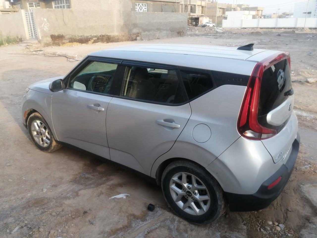 كيه صول موديل 2020 فول ماعد الفتحه والبصمه *********** موجود صور الحادث بل منشور سعر  145
