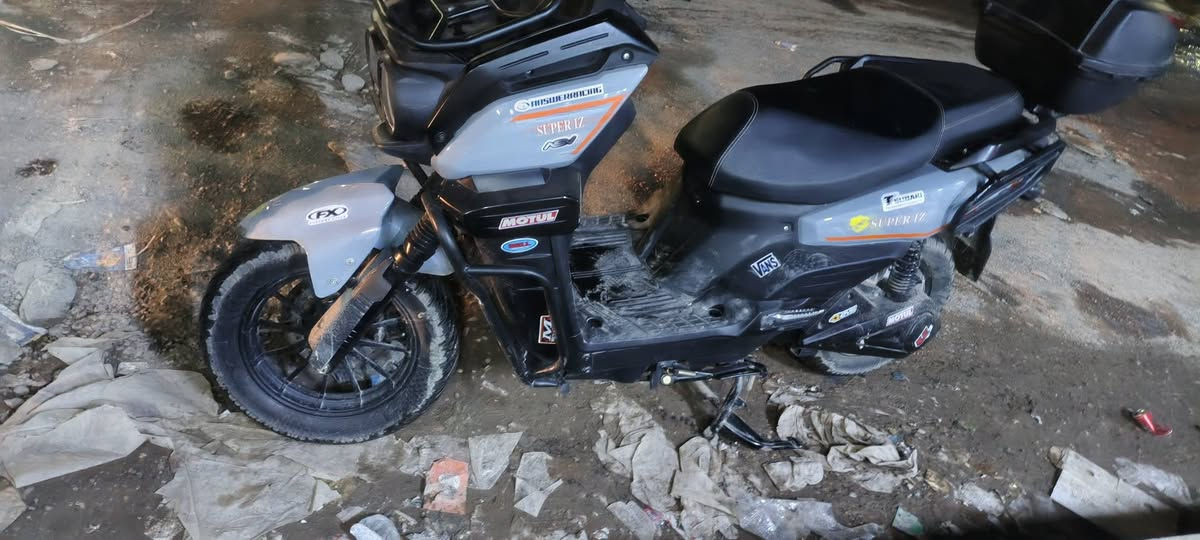 اباتشي جبلي موديل 2025 ملف 3000 نحاس اصلي
3 نمر سرعه حقيقي 75
مدرع بالكامل 
6 باتريات مسطره كبير نظام 72 فولت 32 امبير 
لايتات زينون عالي ناصي شرط يعمي
اشاير كامل شغاله
اي جلخ مابي اي فطر مابي سليم جدا
ماشي 1420 ك فقط يعني بعدو خام
نظام تشغيل اولا سويج ثانيا nfc كرت ثالثا بصمه رابعه تشغله ع موبايل عن طريق nfc
التايات جبلي
عدد سويجات 2 عدد كرت 1 عدد بصمه 2
العنوان الموصل الايسر
السعر 950 وبي مجال قليل
ويرهم مراوس شعندك نزل ورزق على رب العالمين


**إذا كنت صاحب هذا الإعلان وتريد حذفه لأي سبب، رجاءا أرسل رسالة إلى الدعم الفني**