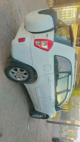 تيكو 2015 سيارة جاهزة كير محرك جيد تبريد ثلج سيارة ماشيه ١٠٠ تقريبا قابل للزيادة سيارة نضيفة تفاصيل هذا رقمي *********** بيه واتساب رقم بصرة سنوية ٢٠٢٩ تحويل ثاني يوم سعر ٧٠ بيه مجال
