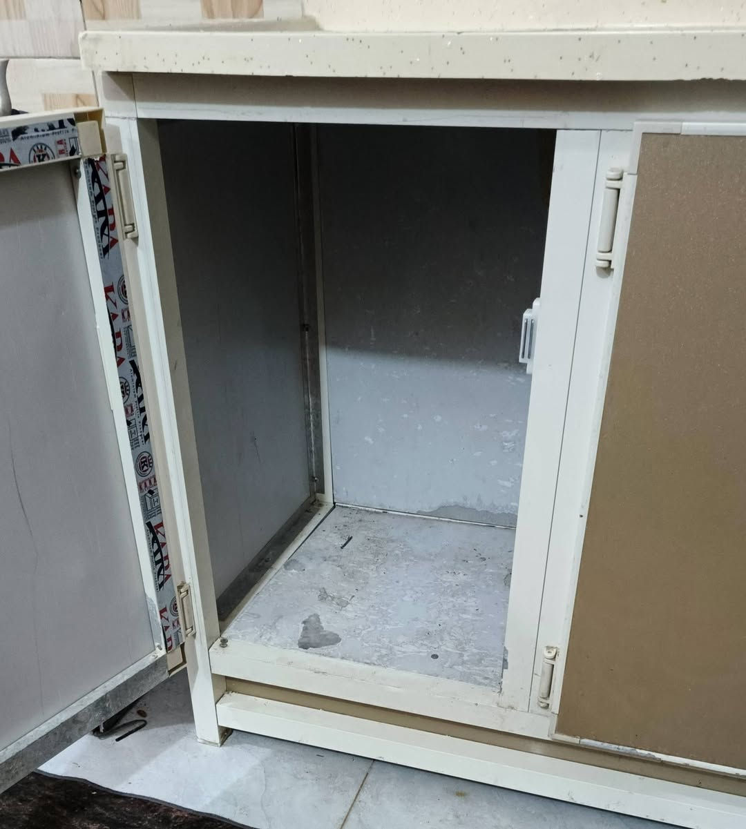 كاونتر تزكام كدامكم نضافته وشغله مابي ملحق مكاني ناحية الصلاحيه وعندي توصيل
***********
