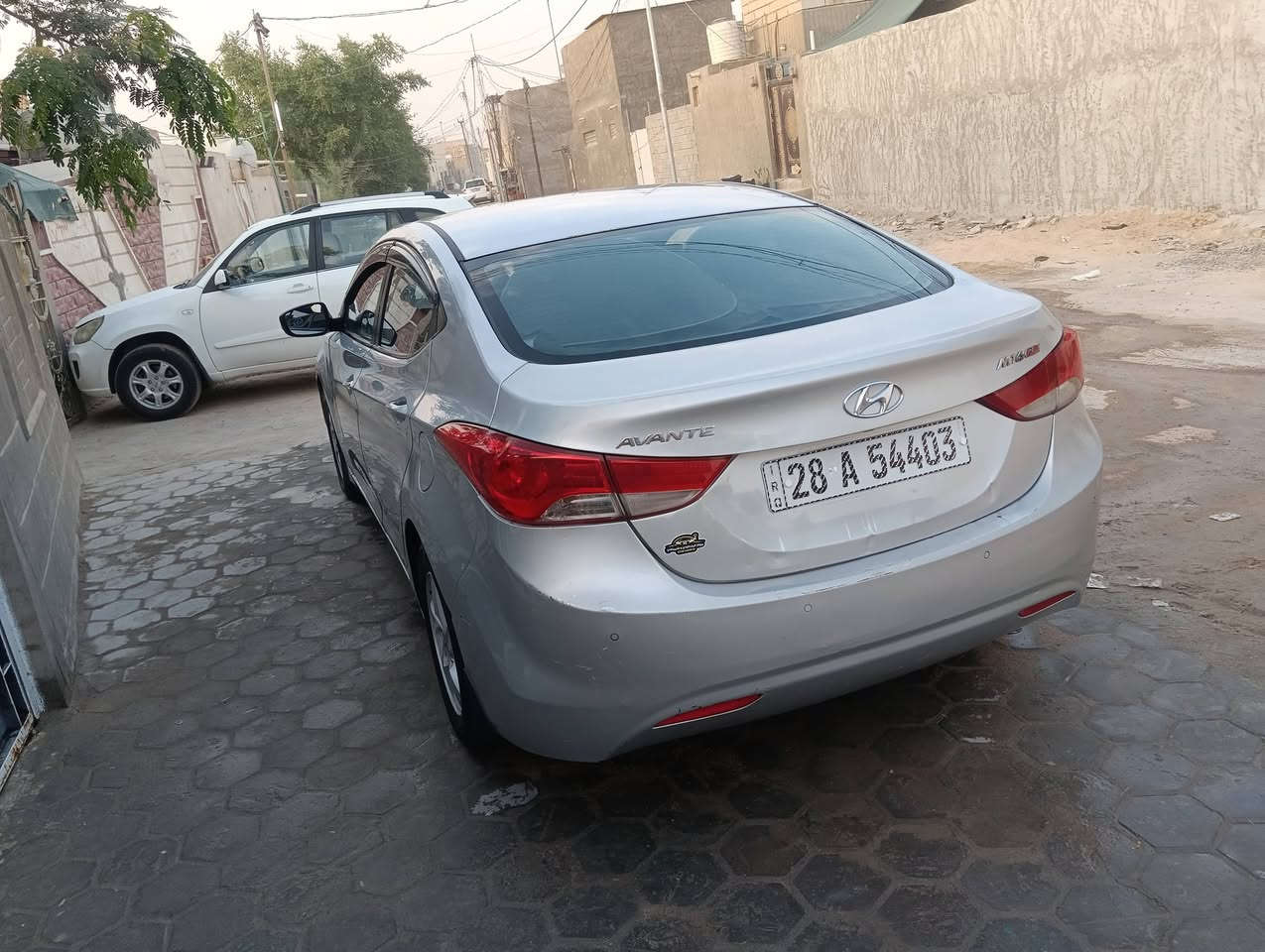 افنتي وارد كوري مكفوله منالضربه فقط جراد بابين 270كلو ماشيه كير مكينه تبريد تتفئة كفاله جام شفط مري شفط اشاير بالمري تحكم بالستيرن جهتين حساس خلفي عده الفتحه والبصمه رقم نجف نكليزي مداور مباشر السعر 95وبيهة مجال***********
