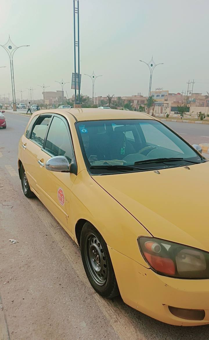 السلام عليكم اسبكتر للبيع  2008 محرك 2000 كير اوتو المحرك بيه بدايه تبخير رقم نكليزي بسمي باقي بس استلام الوحات حداديه 80 بل ميه تبريده ثلج عوزه بس غاز مكان السياره بل ناصريه المركز سعرها 62 وبيه مجال بصيط
***********
