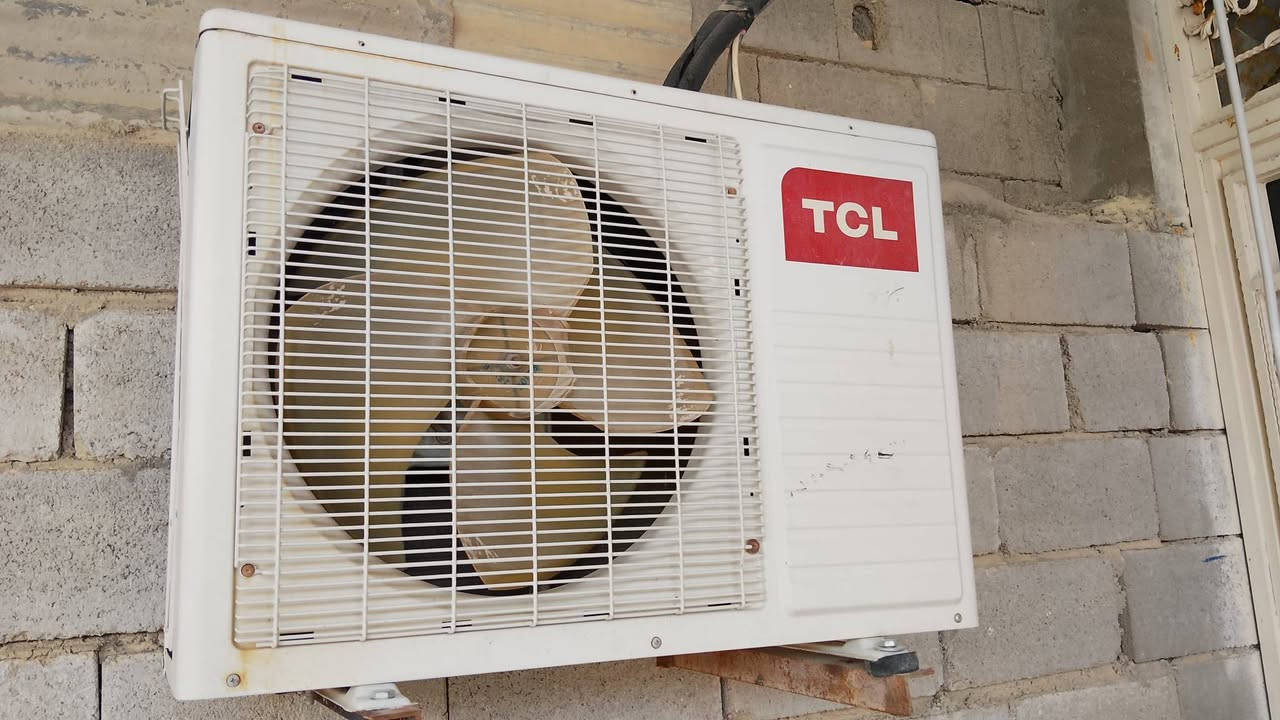 يتوفر سبلت ٢ طن نوع TCL بسعر مناسب للاستفسار  الاتصال بلرقم
+964 770 908 4260


**إذا كنت صاحب هذا الإعلان وتريد حذفه لأي سبب، رجاءا أرسل رسالة إلى الدعم الفني**