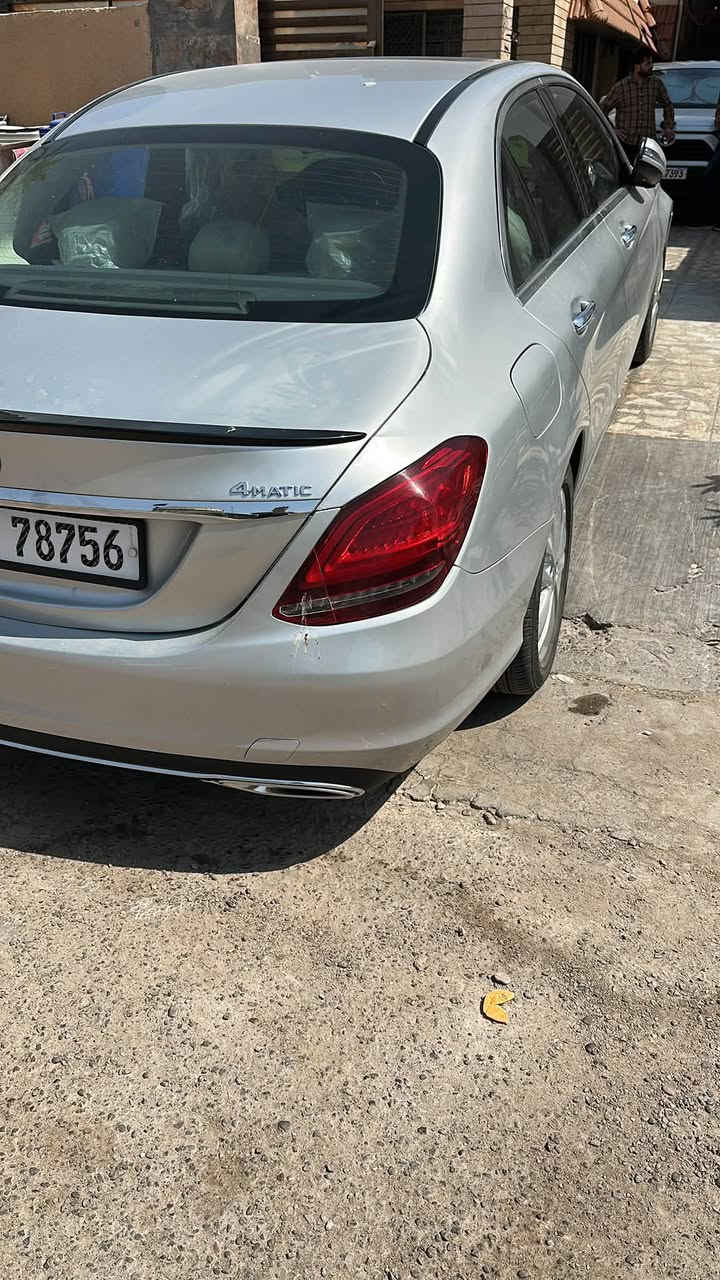 السلام عليكم
للبيع مارسدس C300
موديل 2021
لون رصاصي 
ماشيه ٥٥ماشيه
حادثه بنيد وصندوك تبديل وصبغ فقط بدون دواخل بدون ايرباك
الموصفات فتحت سقف كامره خلفيه رادار امامي هاندبيريك بصمه نقطه عمياء لايت 8عدسات
اربع ابواب بصمه كراسي جلد لون بيجي تدفأه كشن شاشه كبيره
كداد الشاشه 3وضعيات عداد الكتروني صندوك كهرباء
تخم تاير جديدالسيارة صفر مسج
كير مكينه مكفولات 
مكان السيارة بغداد الحارثيه
الاتصال
***********
