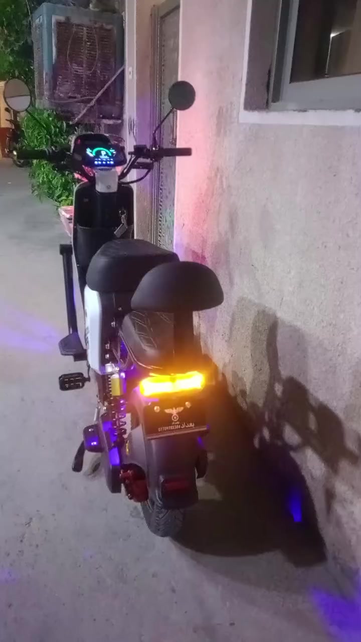 اسلام عليكم دراجة شحن للبيع
النوع R9
حجم 26
الموديل 2026
بلوتوث تحتوي على كرتين تشغيل وسويجين وبصمة 
الدراجة جديدة قبل ثلاث ايام ماخذها للستفسار خاص


**إذا كنت صاحب هذا الإعلان وتريد حذفه لأي سبب، رجاءا أرسل رسالة إلى الدعم الفني**