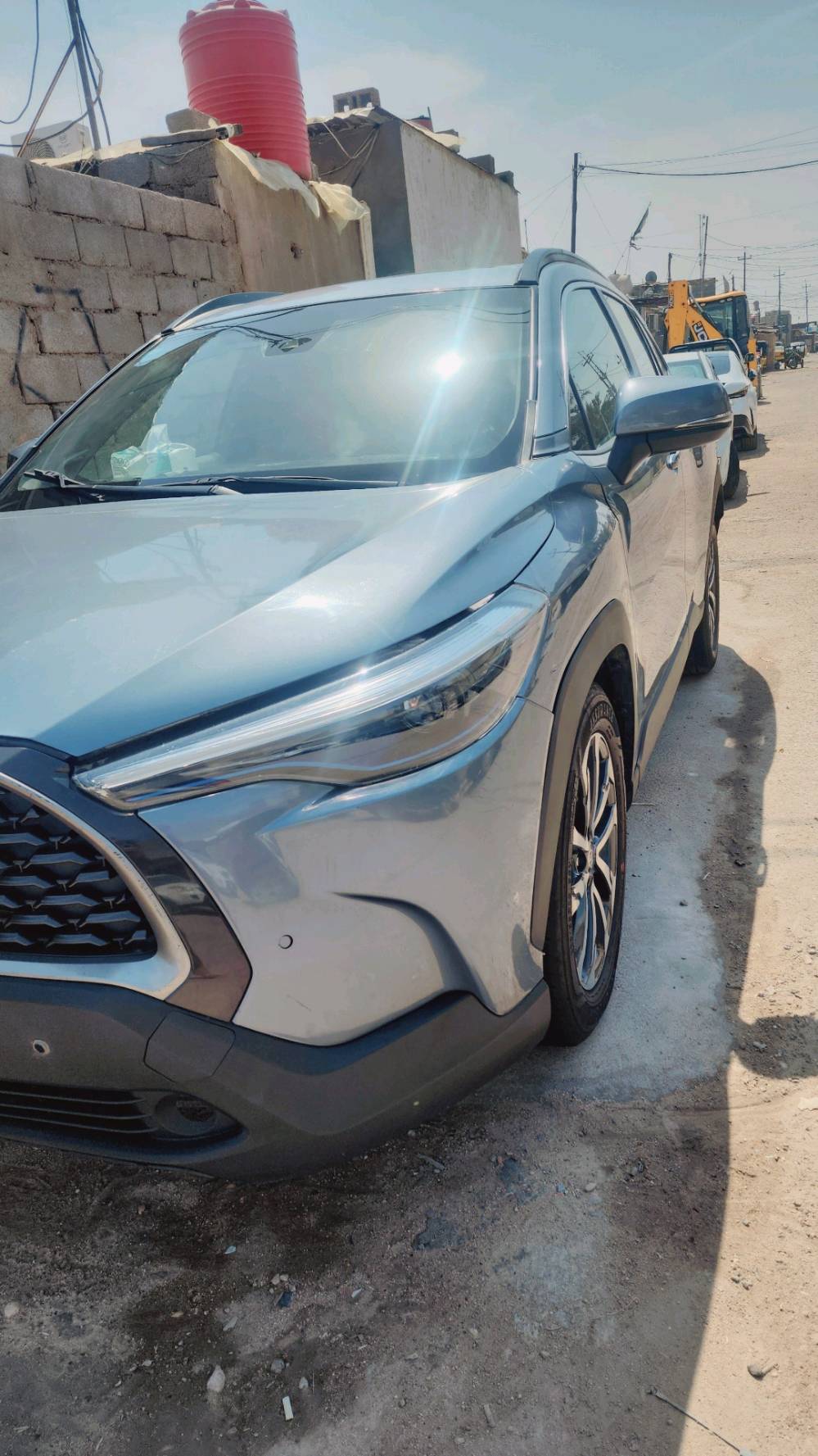 كورلا كروز امريكي ٢٣ فول اعلى فئه بيع او مراوس باقي التفاصيل خاص عنوان السياره بصره رقم بغداد باسمي 