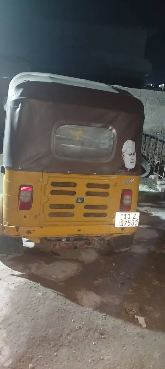 سلام عليكم تكتك البيع موديل 20تكتك بيها ضربه بل الغد مكاني بغداد السعر 6500بيها مجال قليل 
الاستفسار علا هاض الرقم ***********متواجد واتساب
