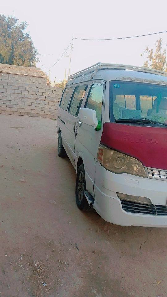 سلام عليكم جنبي H1مديل 14محرك كير اكسن حداديه كهربائيات كله جديد دوشمه جديده كشر مكفول امصفره هيئه ومرور رقم واسط انكليزي سنويه له 2027/ ***********
