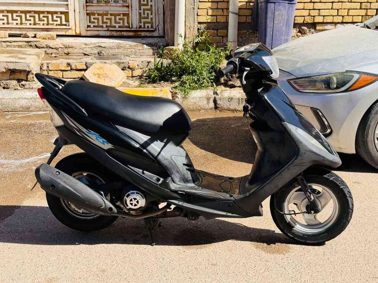 السلام عليكم دراجه ماكس عدله البيع دراجه  كامله مكمله مابيه اي نقص ختم واحد ماعده كفرات تجاري  لايت عالي ناصي رباعي اشاير بك لايت كله شغال  مفتوحه ولفات فقط(شرط الفحص) مكينه انعم من البلاد المكان ناصريه مركز السعر 650 وبيه مجال للطيبين تواصل خاص او ***********
