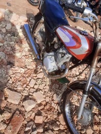 دراجة نارية • أوراق • للبيع