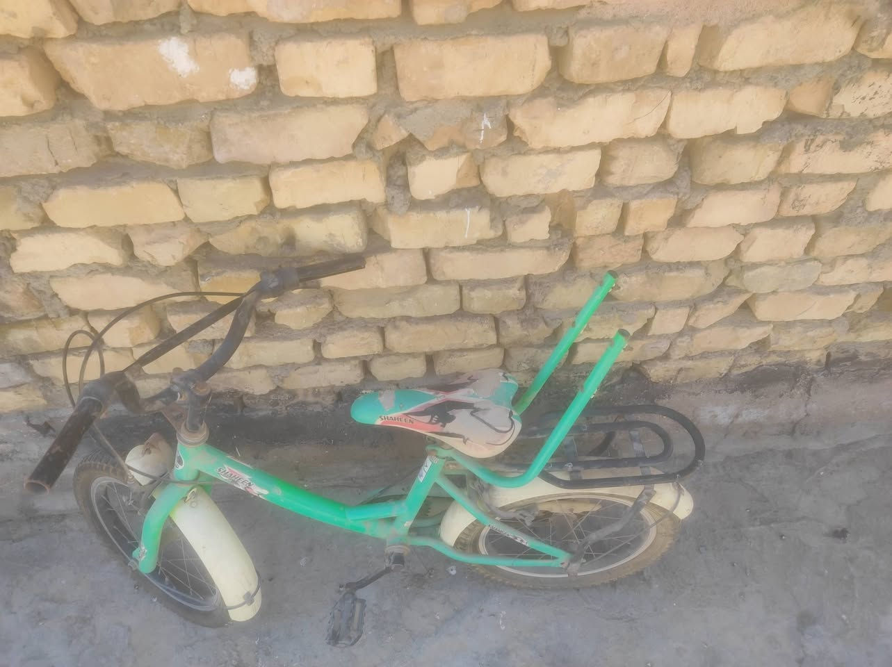 لبيع


**إذا كنت صاحب هذا الإعلان وتريد حذفه لأي سبب، رجاءا أرسل رسالة إلى الدعم الفني**