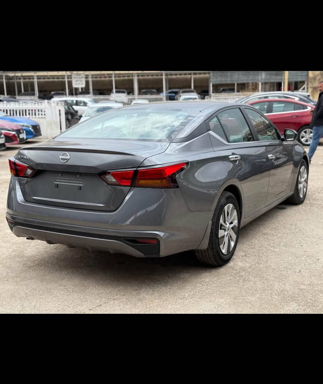 سلام عليكم ورحمة الله وبركاته 
NISSAN ALTIMA 2024 S
بجم و خلفي كبس 
باب و جملغ صبغ 
بدون دواخل و شاصي 
بدون ايرباك
محرك 2.5L(4V)
موصفات S
بصمة 
تشغيل من بعيد 
شاشة 
لايتات LED بلادي 
صندوق شفت 
تحكم ستيرن 
تحديد سرعة 
كاميرا رواية خلفية 
رادار خلفي
رادار جانبي 
رادار امامي 
سعر 149$ و مجال 
*********** أربيل, العراق
