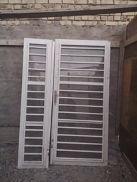 باب • مستعمل • مقاس كبير
