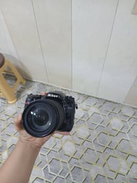 نيكون للبيع 7200ملحقاته جنطه بطاريه شاحنه كيبل شحن  مكفوله من اي عطل  ...
