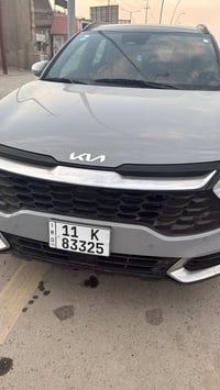 كيه سبورتج برستيج فول  5 كامرات رادارادت السياره بسمي مراوس وللبيع0773...