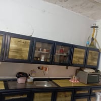 من رخصه الادمن كاونتر نضيف للبيع شوفت عيونكم السعر 250 وبي مجال للشراي...