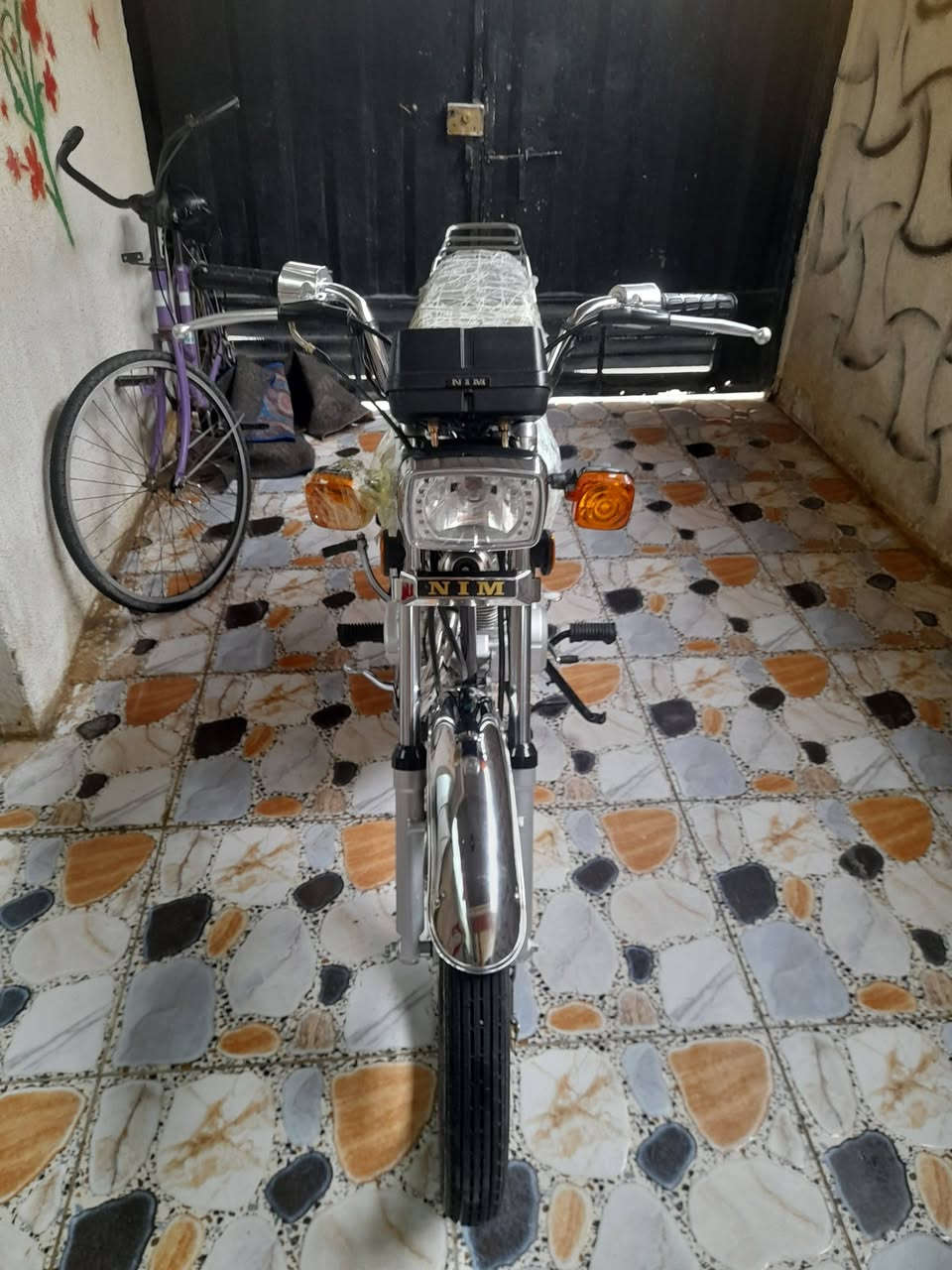 نامة للبيع 26 جديد قبل شهرين ماخذة الله شاهد بي بس ورقة مال المعرض الي ماخذة منة اتصل ودلل *********** مكاني بعقوبة التحرير
