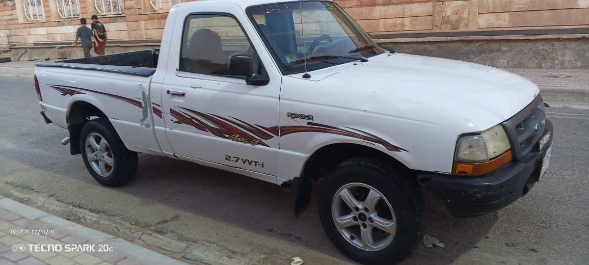 السلام عليكم فورد للبيع او مراوس رقم الهاتف ***********....***********
