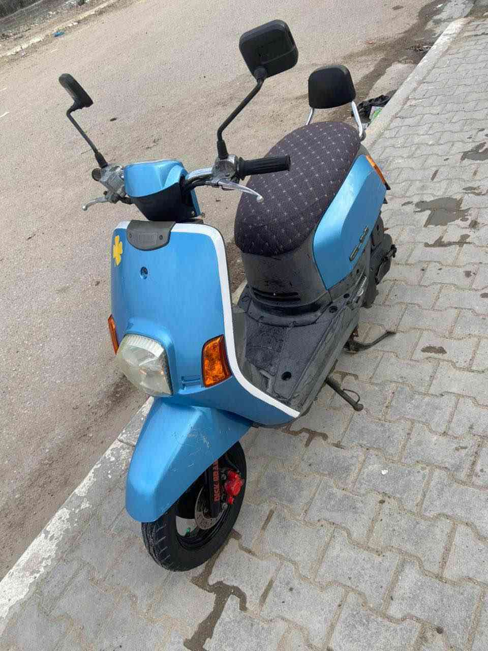 دراجه بوليس كفاله مَـ𝐰ℎ𝗼ـن محرك مَـ𝐰ℎ𝗼ـن كفر وكل نقص ما بيه. كهربائيات كله شغاله  محرك ما مفتوح  وكفراته شوفت عينك زلق ما بيهن ومكاني البصرة كرمه علي وهاذ رقم تصال وستفسار *********** البصرة, العراق
