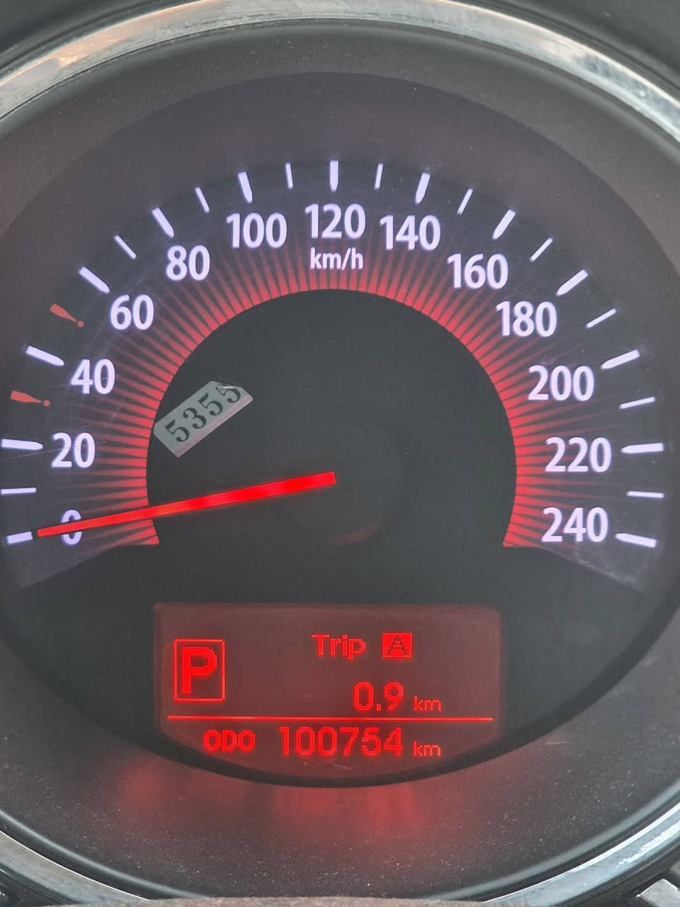 سلام عليكم عندي كيا سورنتو 2012 ٧ ركاب مكفوله من البارد وصبغ ٤ تايرات جدد محرك ٢٤٠٠ تبريد ٣ قطع فوله عده السلايت سياره كلش جديده سياره من شركه شخص واني ثاني باسمي سياره اني مسويلهه هزه وفحص قبل ١٠ ايام يعني كبل تروح للمرور مكاني بغداد رقمي *********** سعر 142
