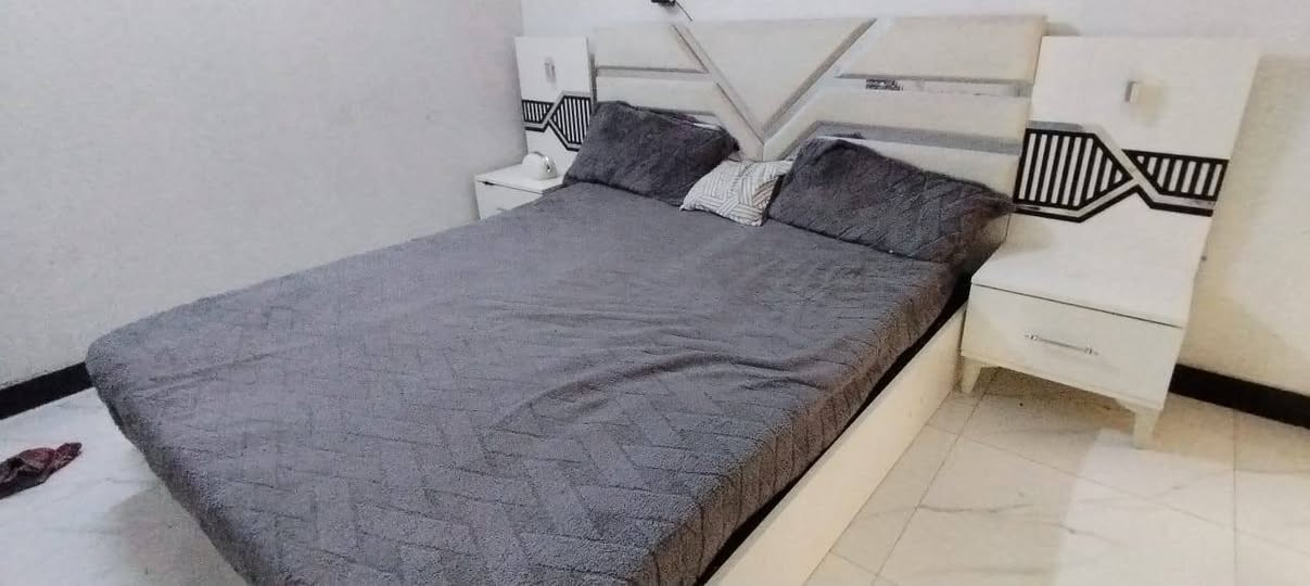 غرفه تركيه نضيفه 5 قطع ب475
ديوان نضيف ب200
كاونتر ب475
الديوانيه
العنده اغراض اوغرف نوم انشرهن وعلبيع الي نسبه بسيطه يتفضل خاص تابعني ليصلك كل جديد


**إذا كنت صاحب هذا الإعلان وتريد حذفه لأي سبب، رجاءا أرسل رسالة إلى الدعم الفني**