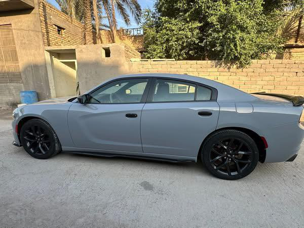 جارجر موديل 2020 
رقم بغداد  تقرير شغاله ماشيه 73 مكفوله من الصبغ والتبديل السعر 240
  ***********
