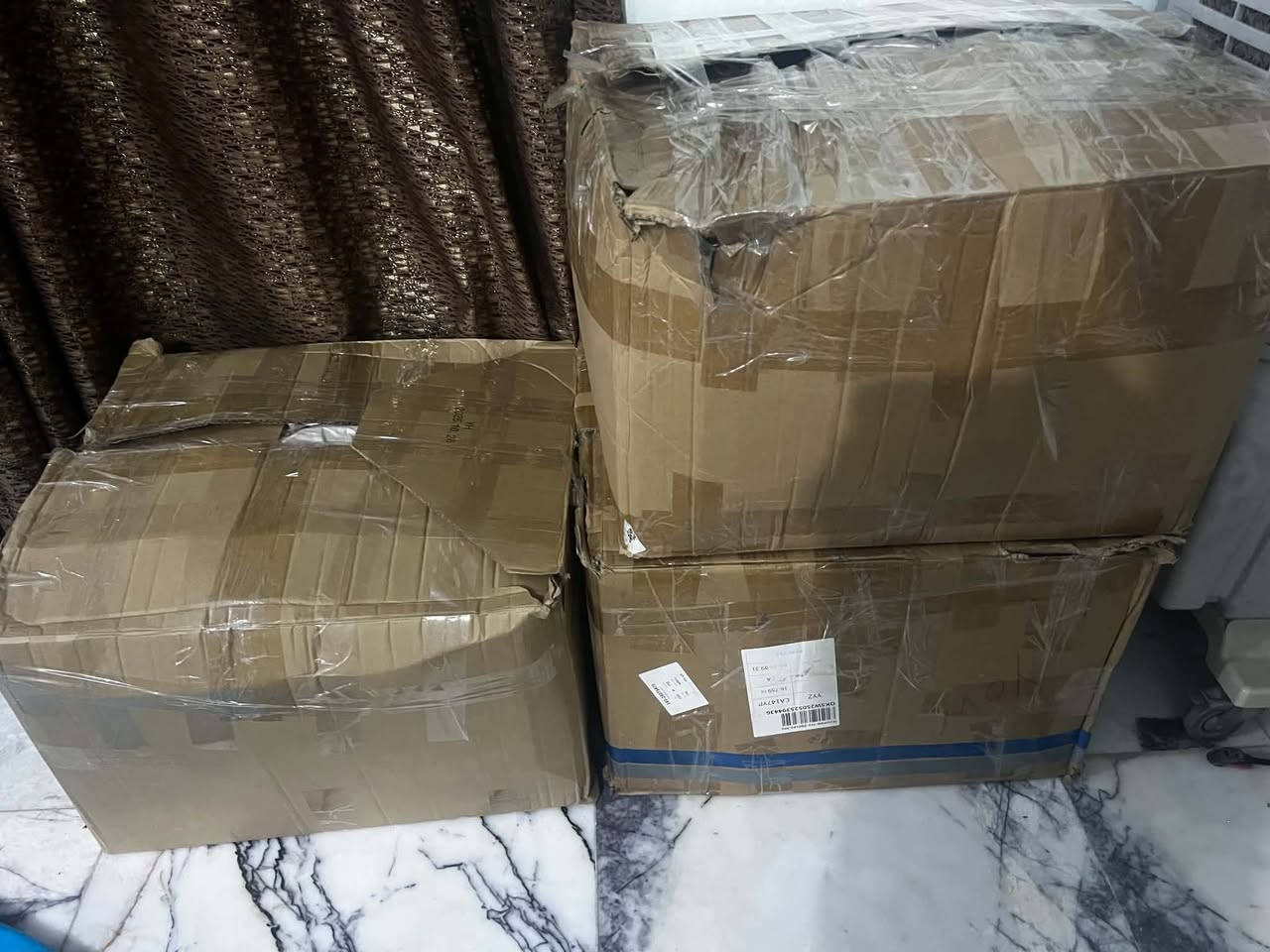 شلعه ٣ كراتين مكس الكتروني وكلشي بيه وزن ثقيل متوفر توصيل لجميع المحافظات مهتم يراسلني خاص ادزلك صور البضاعه


**إذا كنت صاحب هذا الإعلان وتريد حذفه لأي سبب، رجاءا أرسل رسالة إلى الدعم الفني**