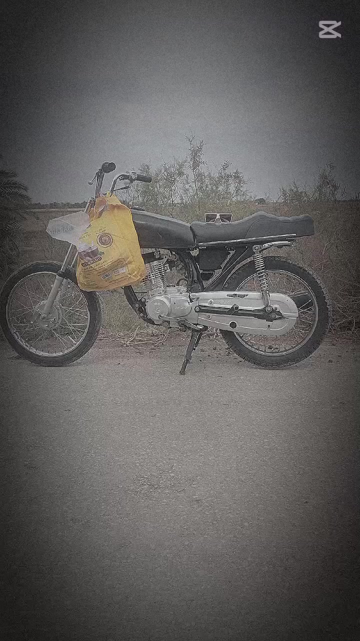 ***********
للبيع 600 وبيها مجال قليل
