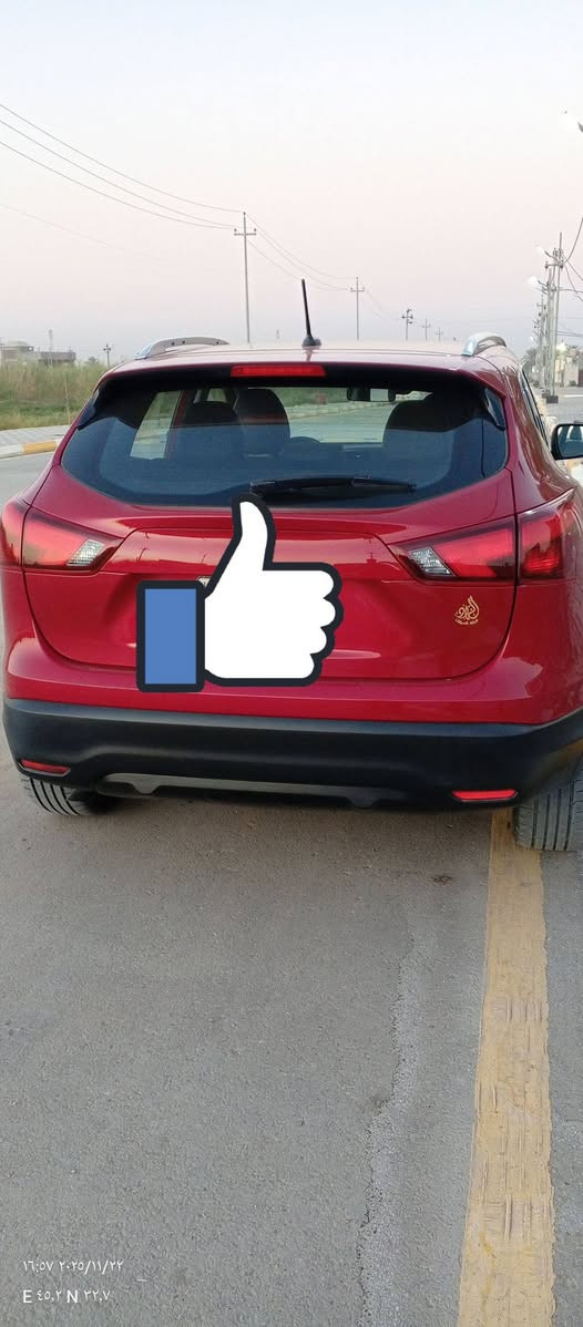 اسلام عليكم 
نيسان روج 2017 بغداد انكليزي باسمي هزه جديده
فول مواصفات ماشيه 21 الف وقابل للزياديه السياره كلش نضيفه بالعافيه على الياخذه كير محرك مكفول 2000
 المرغوب للستفسار علق بتم يوصلك السعر اوتصال 
مكان واسط 
***********
***********
