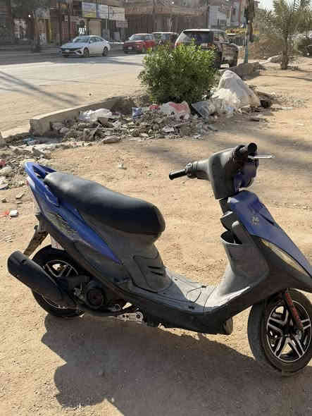 السلام عليكم ماكس للبيع كفاله عامه دراجه اجدد من الرمبه مكاني بغداد الأمين الثانيه *********** اتصل وتدلل ❤️
