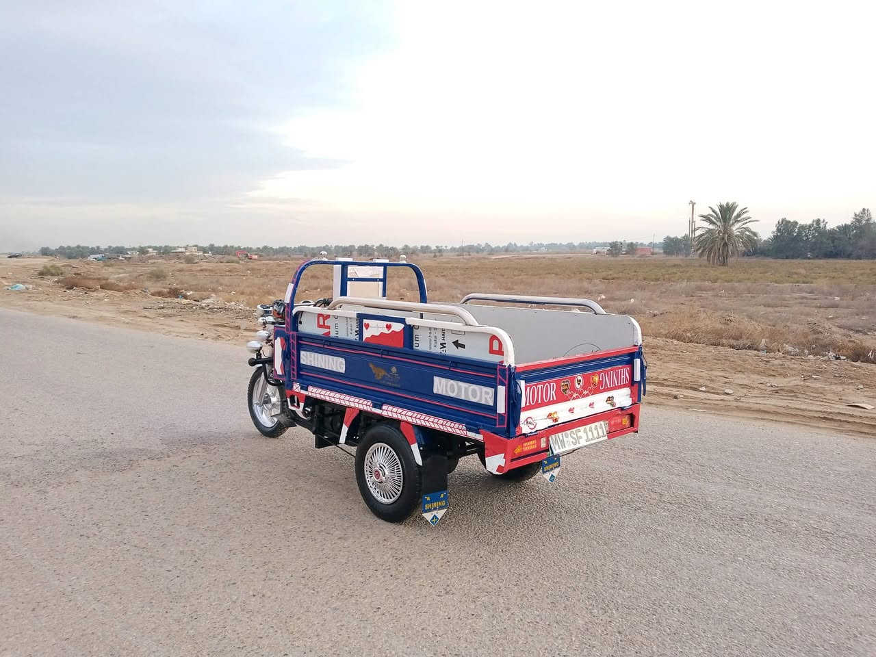 السلام عليكم ستوته للبيع موديل 19 محرك 22 اوراق اصولي كفاله عامه ستوته جاهزه سعر 1400 وبها مجال المكان بابل الشوملي الرقم ***********
