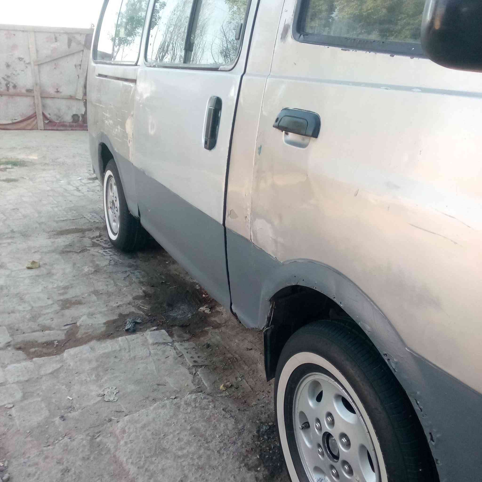 سلام عليكم بريجو 96 محرك 2701
كشرها نضيف محرك كير اكسن اتكفلك بيها عمر زوج تايرات خلفي قرفتها نضيفه رقم نجف انكليزي ب اسم ابوي تحويل ثاني يوم سياره امانت الله مال شغل عمر محركه اخرس انتصل وتدلل رقم ***********
