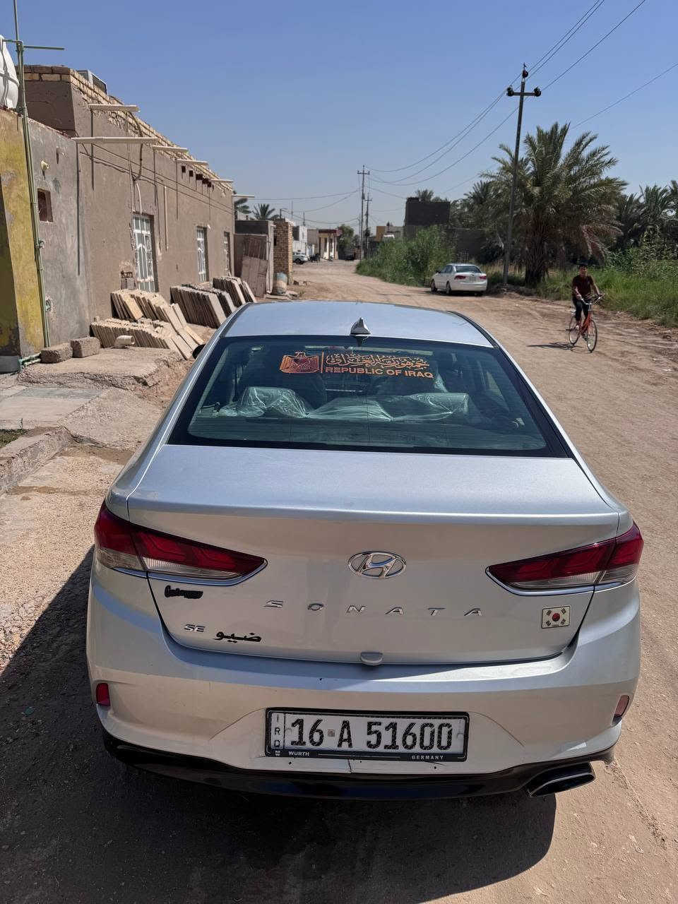 السلام عليكم سوناتا أمريكي 2018 gdi السياره بدون حادث كلين حره بأسمي مداور ثاني يوم  ماشيه 114 الف سنويه لل30 السياره فول وجاهزه من كلشي السعر 143 وبيهه مجال مكاني ديوانيه ***********
