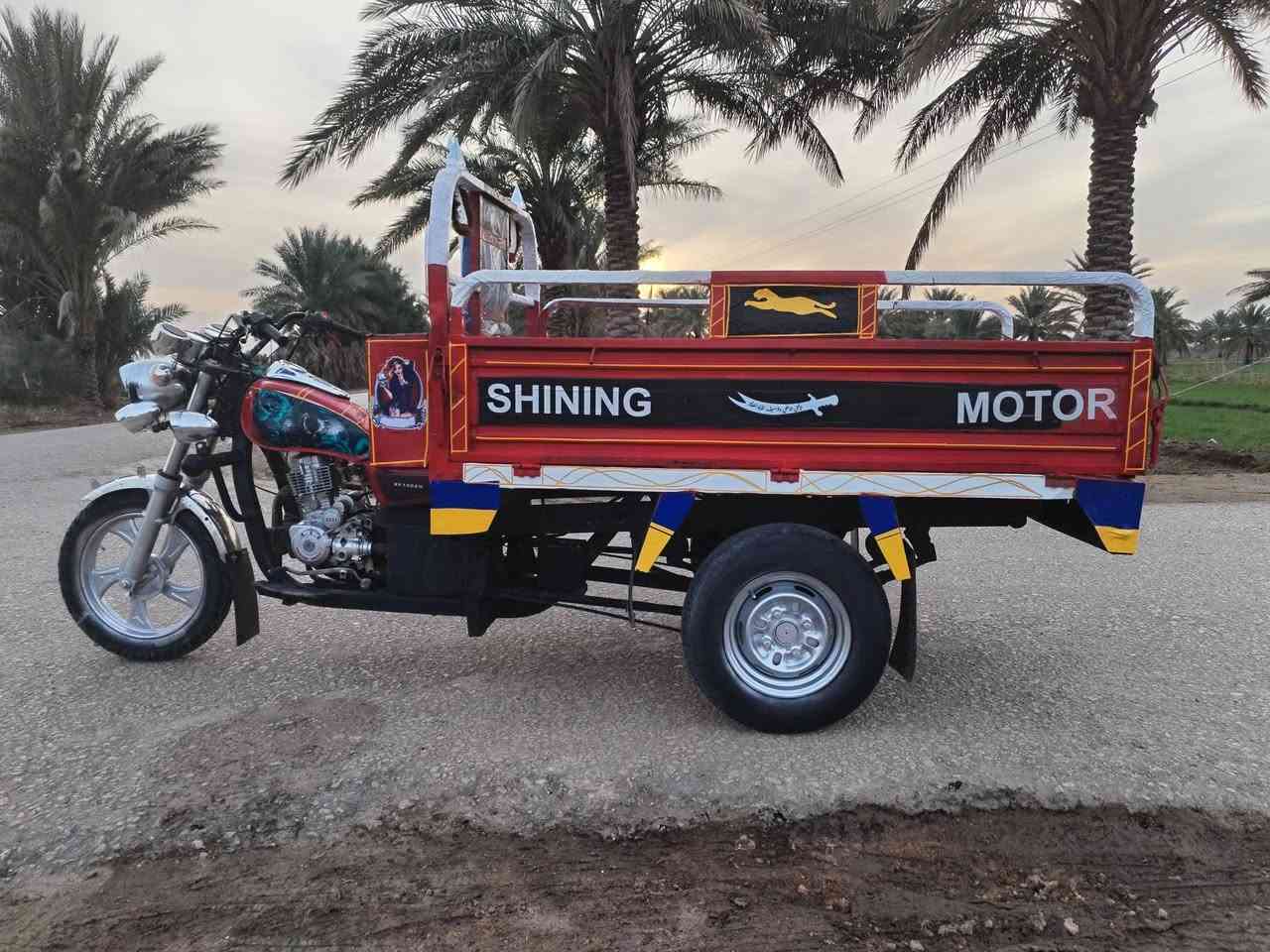 السلام عليكم ستوته للبيع 2017 محرك 21 ستوته مقفوله سعر 1,250 رقم الهاتف ***********
