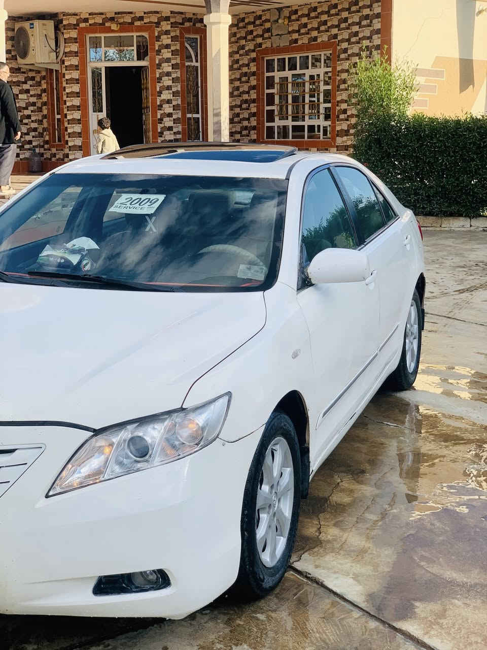السلام عليكم ورحمة الله وبركاته
‏
‏للبيع او المراوس حسب القناعه 
‏
‏تويوتا كامري
‏
‏ 2009 امريكي 
‏
‏لون ابيض .
‏
‏رقم صلاح الدين شرط التحويل والغرامات 
‏تدفئة تبريد 
‏كهربائيات فوول 
‏گير شرط 
‏محرك ينقص شي قليل جدا 
‏السيارة ابيعهاا صبغ عام 
‏موجود السونار اسفل المنشور 
السعر 85‏
‏اتصل:  ***********
‏     : ***********
‏
‏
‏
