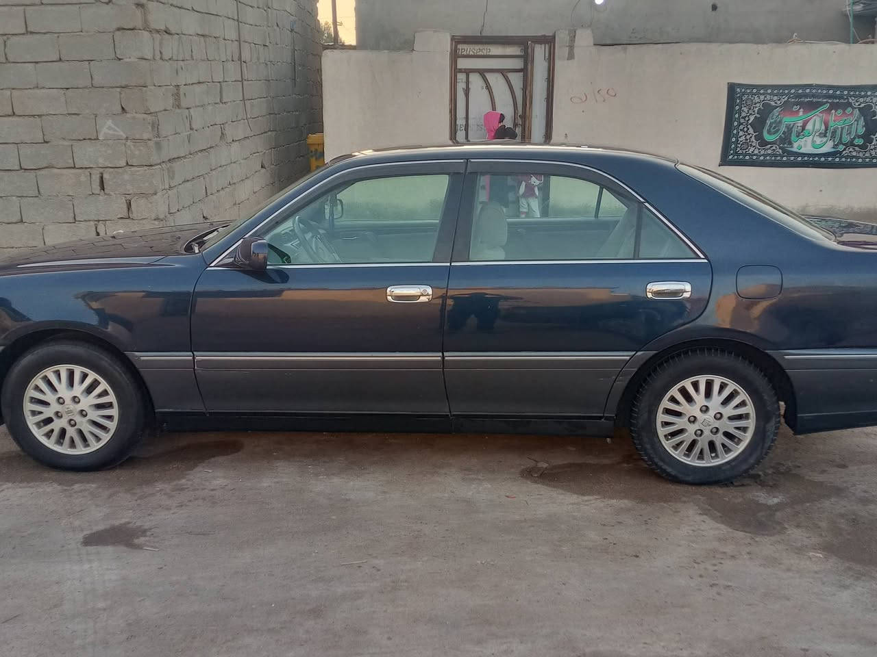 السلام عليكم ورحمه الله وبركاته جنون ادوات كصه قماره مكينه ديفور الكبير دكمتين سعر 50وبيها مجال مكان بصره هاتف ***********
