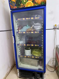 للبيع اغراض كافتيريا كامل بسعر جيد للاتصال 07700054829